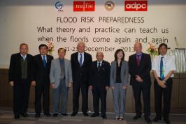 Flood Risk Preparedness – What theory and practice can teach us when the floods come again and again  (Camera 1)